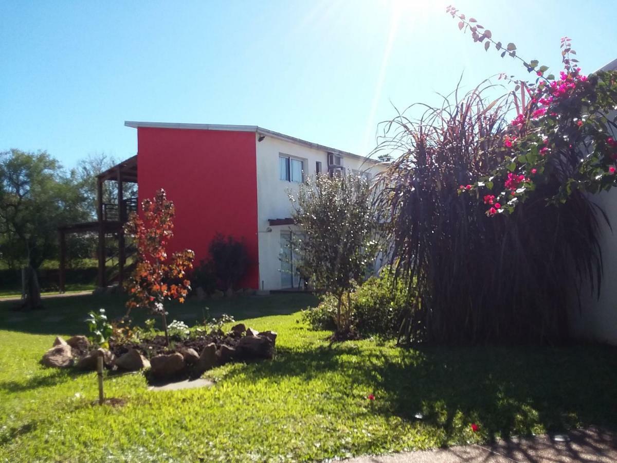Hotel Complejo Juanjo Ramos à Termas del Daymán Extérieur photo