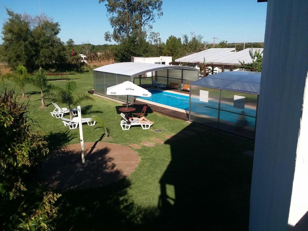 Hotel Complejo Juanjo Ramos à Termas del Daymán Extérieur photo